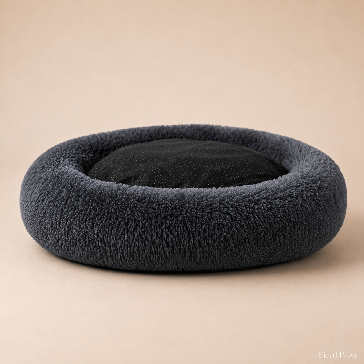 Calming Plush Donut Pet Bed - Anti-Anxiety Nest for Dogs & Cats